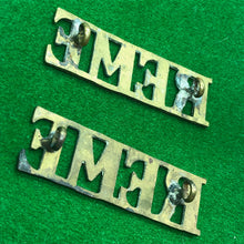 Load image into Gallery viewer, Original WW2 British Army REME Mechanical Engineers Brass Shoulder Titles - The Militaria Shop