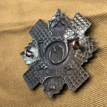 Load image into Gallery viewer, Original WW1 British Army Highland Light Infantry Cap Badge - The Militaria Shop