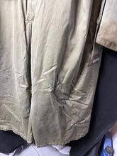 Load image into Gallery viewer, Original WW2 US Army Officers Raincoat Overcoat + Liner & Belt - Long Med - 40" - The Militaria Shop