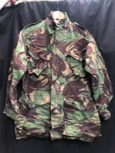 Load image into Gallery viewer, Genuine British Army Surplus Jungle DPM Combat Smock - Size 160/88 - The Militaria Shop