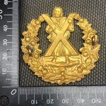 Load image into Gallery viewer, Original WW2 British Army Cap Badge - Cameron Highlanders - The Militaria Shop