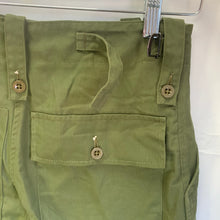 Load image into Gallery viewer, Genuine British Army OD Green Lightweight Combat Shorts - Size 30" Waist - The Militaria Shop