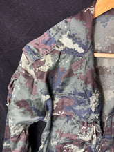 Load image into Gallery viewer, Genuine Royal Thai Marines Digital Camouflage Jacket Uniform - 38" Chest - The Militaria Shop