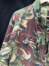 Lade das Bild in den Galerie-Viewer, Genuine British Army DPM Camouflaged Combat Field Jacket - Size 170/96 - The Militaria Shop