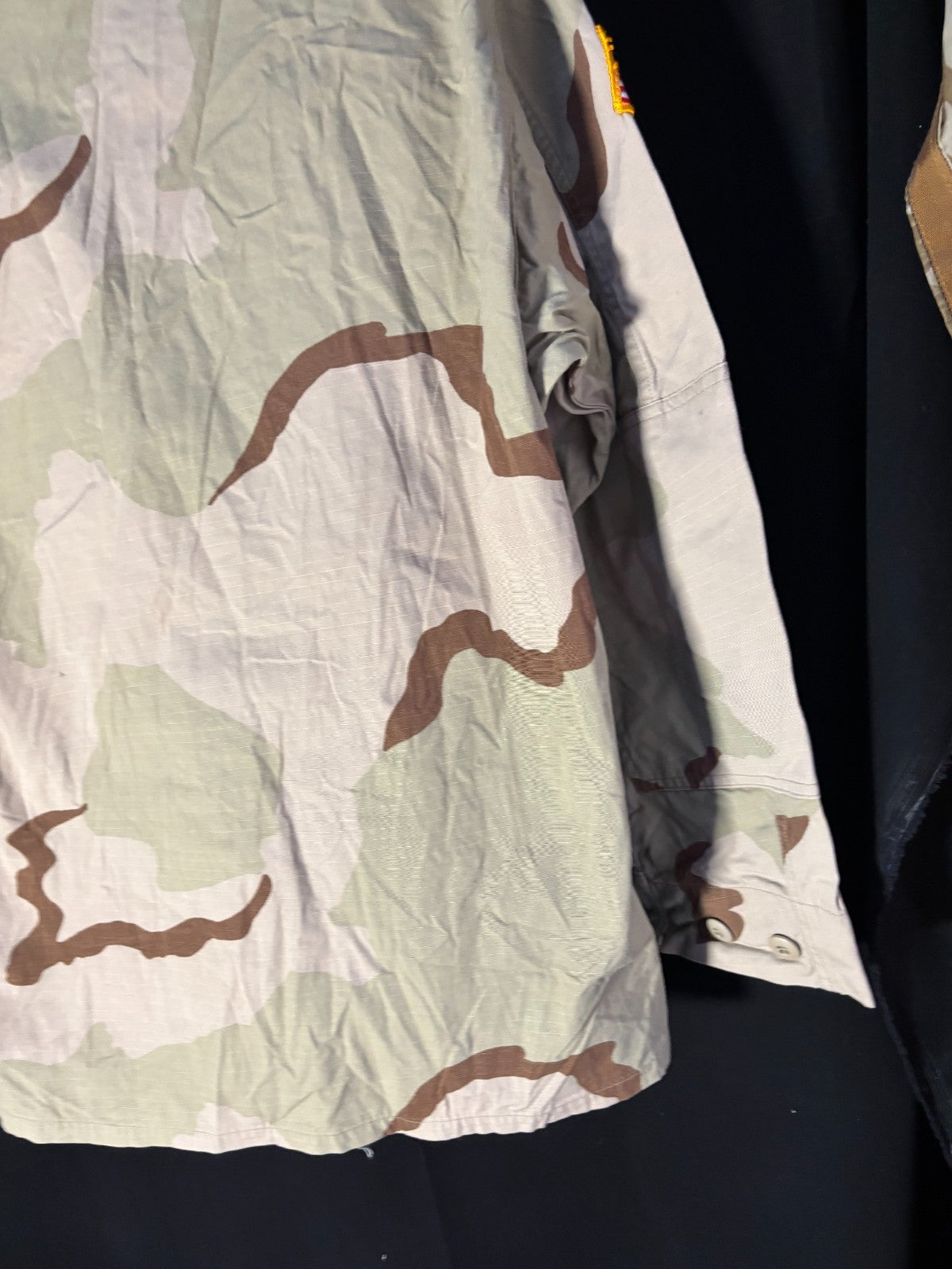 Gulf War US Army DCU Camouflaged Combat Field Coat/Jacket - Medium/Short - The Militaria Shop