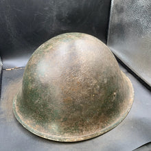 Load image into Gallery viewer, Original WW2 British/Canadian Army Mk3 "Turtle" Combat Helmet - The Militaria Shop