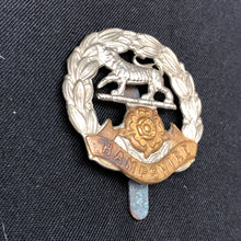 Load image into Gallery viewer, Genuine British Army WW2 Hampshire Regiment Cap Badge - The Militaria Shop