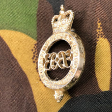 Charger l'image dans la galerie, Original British Staybrite Army Cap - Grenadier Guards - The Militaria Shop