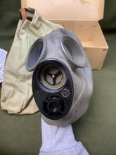 Lade das Bild in den Galerie-Viewer, Image #4