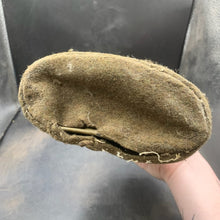 Load image into Gallery viewer, Original WW2 British Army 37 Pattern Water Bottle - The Militaria Shop