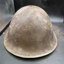 Charger l'image dans la galerie, Original WW2 British/Canadian Army Mk3 Turtle Combat Helmet - The Militaria Shop