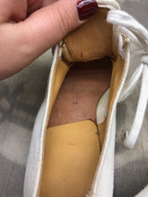Load image into Gallery viewer, Genuine British Army Women's White Summer Shoes - WW2 Pattern - Size UK 3 M - The Militaria Shop