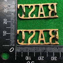 Load image into Gallery viewer, Original WW2 British Army RASC Royal Army Service Corps Brass Shoulder Titles - The Militaria Shop