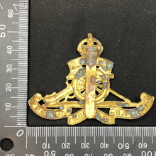 Load image into Gallery viewer, Original WW1 British Army Regimental Cap Badge - Royal Artillery - The Militaria Shop