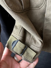 Load image into Gallery viewer, Original WW2 US Army Air Force Uniform Jacket - 34" Short - 1944 Dated - The Militaria Shop