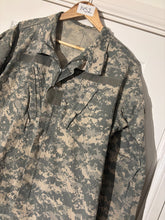 Load image into Gallery viewer, Surplus US Army ACU Combat Uniform Jacket -Size Medium-Regular - The Militaria Shop
