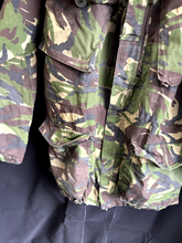 Load image into Gallery viewer, British Army DPM Camouflaged Grade 1 Windproof Combat Jacket Smock -Size 160/88 - The Militaria Shop