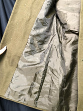 Lade das Bild in den Galerie-Viewer, Grade 1 Used British Army No.2 Dress Uniform Jacket - Size 176/92/76 - The Militaria Shop