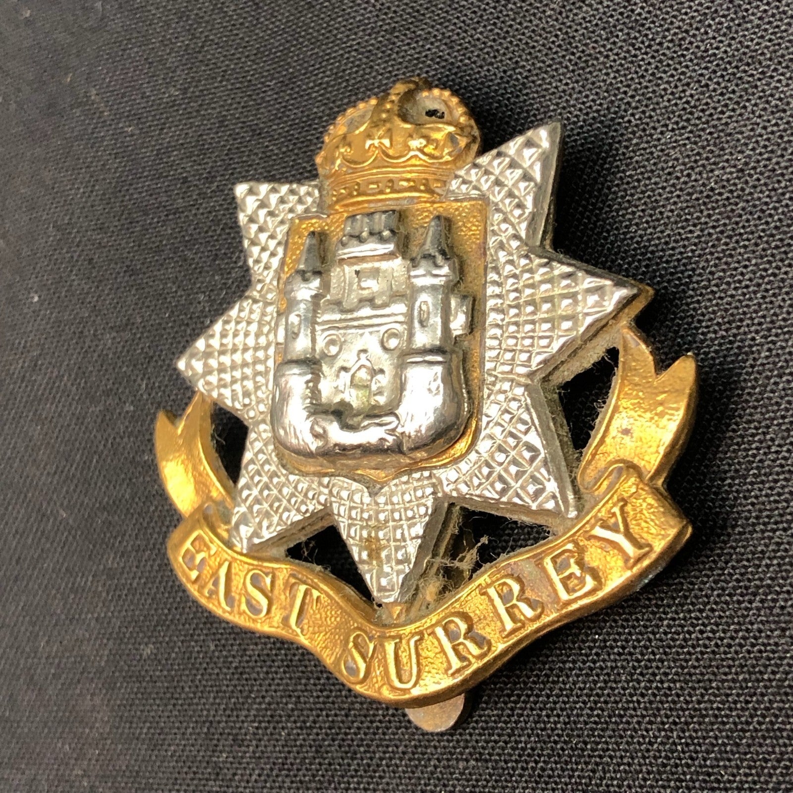Original WW2 British Army Cap Badge - East Surrey Regiment - The Militaria Shop