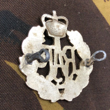 Load image into Gallery viewer, Genuine British RAF Royal Air Force Staybrite Cap Badge - The Militaria Shop