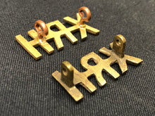 Load image into Gallery viewer, Original WW1 British Army Brass Shoulder Titles - 10th Royal Hussars XRH - The Militaria Shop
