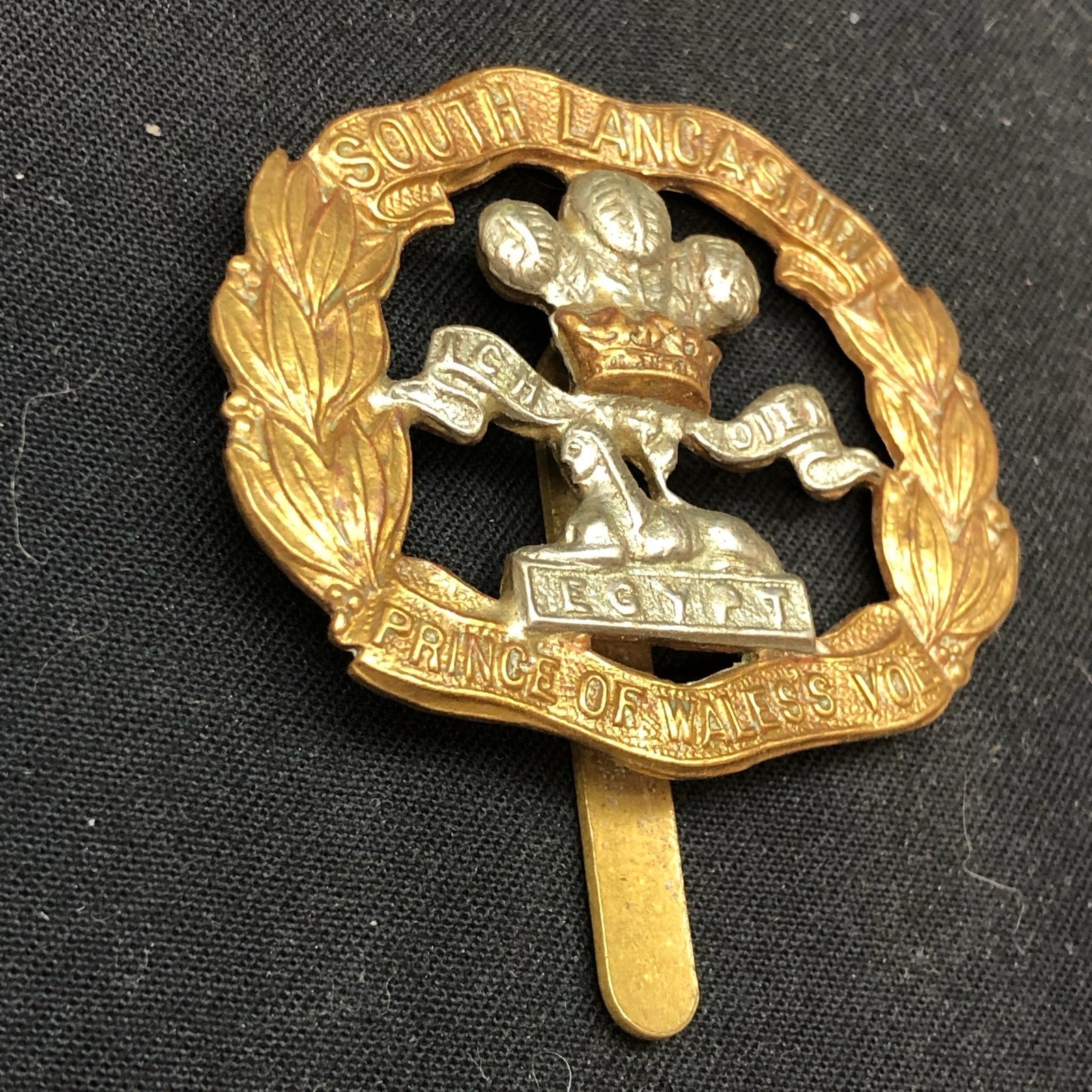 Original WW2 British Army Cap Badge - South Lancashire Regiment - The Militaria Shop