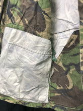Load image into Gallery viewer, Vintage British Army Surplus Camouflaged Combat DPM Jacket - Size 180/96 - The Militaria Shop