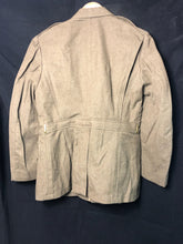 Lade das Bild in den Galerie-Viewer, Original WW2 US Army Class A Dress Jacket 1941 - Private Ryan Prop - 38" STUB - The Militaria Shop