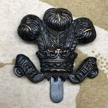 Load image into Gallery viewer, Genuine British Army WW2 Denbighshire Hussars Cap Badge - The Militaria Shop