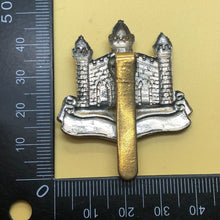 Load image into Gallery viewer, Original WW2 British Army Cap Badge - The Cambridgeshire Regiment - The Militaria Shop