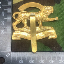 Load image into Gallery viewer, Original WW2 British Army Cap Badge - Leicestershire Regiment - The Militaria Shop