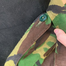 Lade das Bild in den Galerie-Viewer, Genuine British Army Combat DPM Field Jacket Smock Combat - 180/96 - The Militaria Shop