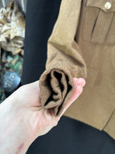 Charger l'image dans la galerie, Grade 1 British Army FAD No2 Dress Uniform Jacket - Size 176/100/84 - The Militaria Shop