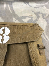 Load image into Gallery viewer, Original WW2 British Army 37 Pattern Satchel Signal / Side Bag - The Militaria Shop