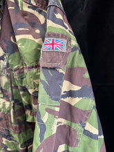 Load image into Gallery viewer, British Army DPM Camouflaged jacket Smock Windproof -Size 160/88 - The Militaria Shop