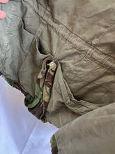 Load image into Gallery viewer, Genuine British Army Surplus DPM Camouflaged 1968 Pattern Smock - Size 40" Chest - The Militaria Shop