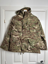 Charger l'image dans la galerie, Surplus British Army MTP Smock Combat Windproof -Size 160/96 - The Militaria Shop
