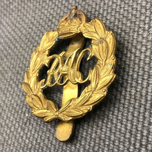 Load image into Gallery viewer, Original WW2 British Army Cap Badge - Royal Armoured Corps RAC - The Militaria Shop