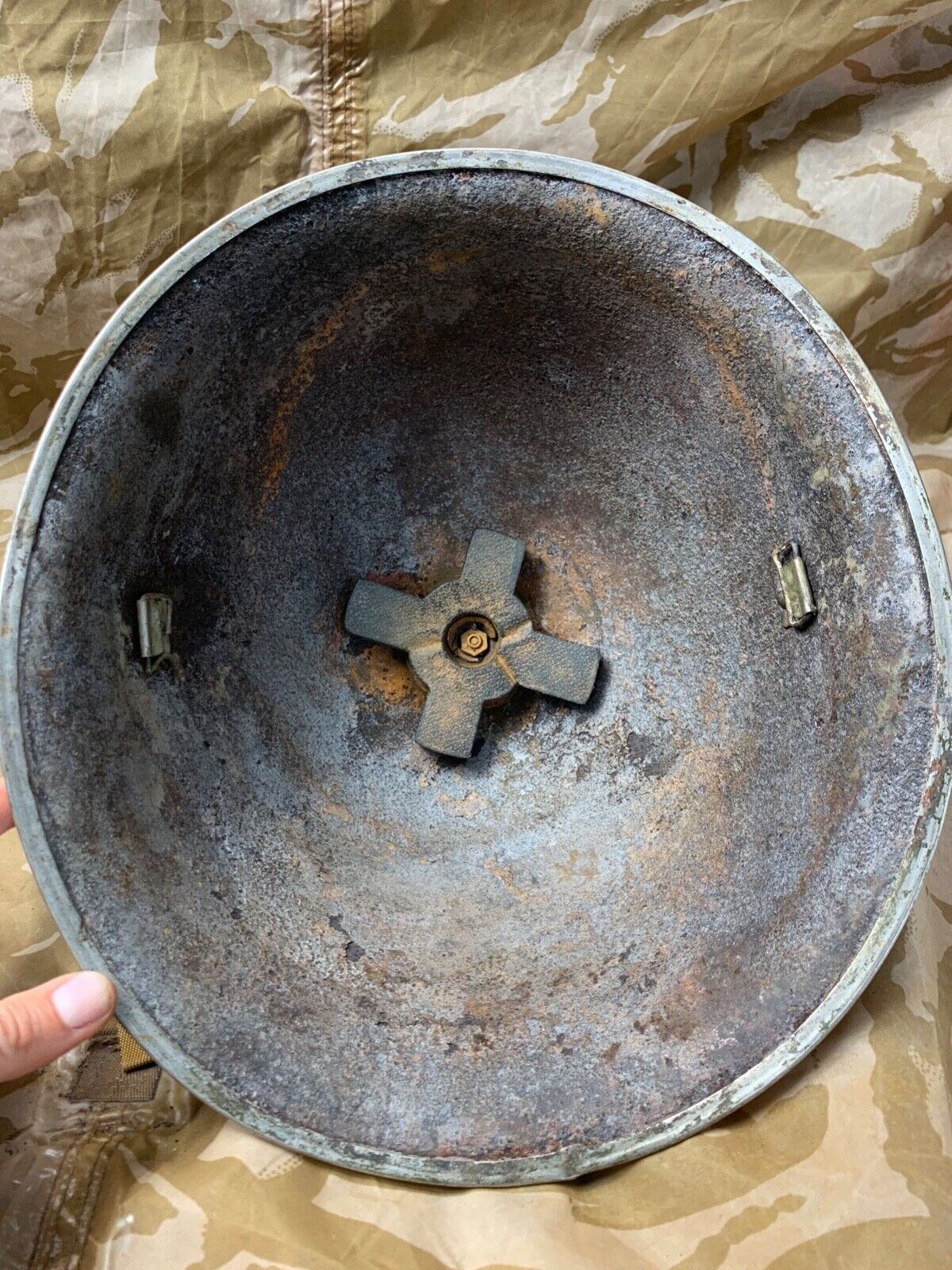WW2 Mk3 High Rivet Turtle - British / Canadian Army Helmet - Nice Original - The Militaria Shop