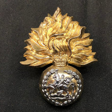 Charger l'image dans la galerie, Original British Staybrite Army Cap - Royal Regiment of Fusiliers - The Militaria Shop