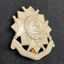 Charger l'image dans la galerie, Original WW2 British Army Cap Badge - Ayrshire (Earl of Carrick's Own) Yeomanry - The Militaria Shop