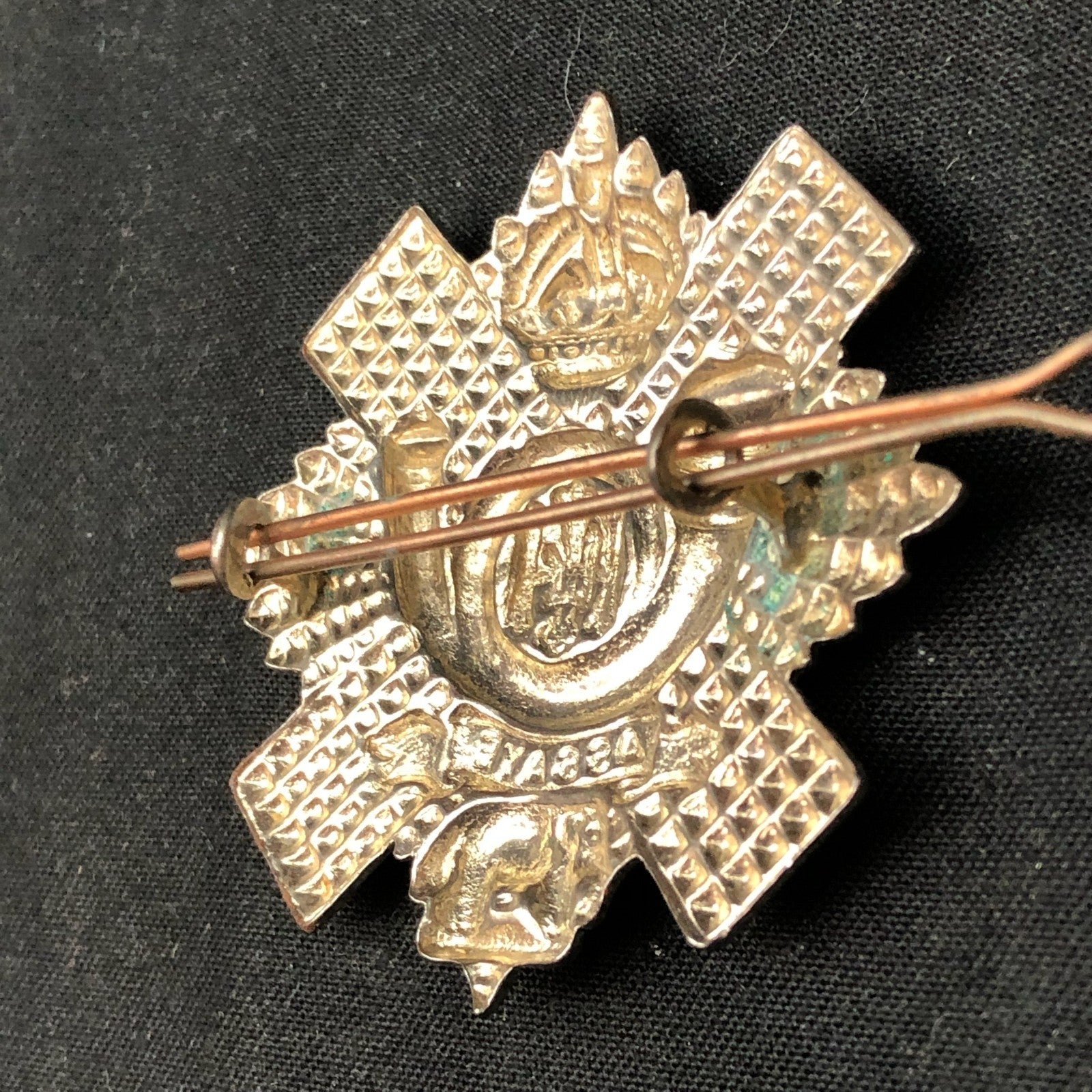 Original WW2 British Army Cap Badge - Highland Light Infantry - The Militaria Shop