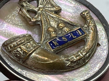 Charger l'image dans la galerie, Original WW1 / WW2 British Kings Shropshire Light Infantry Sweetheart Brooch - The Militaria Shop