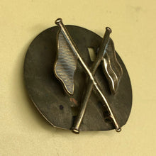 Load image into Gallery viewer, Original WW2 British Army Brass Signallers Flag Sleeve Badge - The Militaria Shop