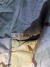 Load image into Gallery viewer, Gulf War US Army DCU Camouflaged Combat Field Coat/Jacket - Medium/Long - The Militaria Shop