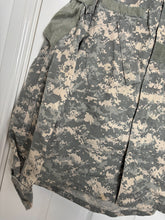 Load image into Gallery viewer, Surplus US Army ACU Combat Uniform Jacket -Size Medium-Regular - The Militaria Shop