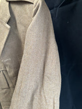 Charger l'image dans la galerie, Grade 1 British Army FAD No2 Dress Uniform Jacket - Size 188/96/80 - The Militaria Shop