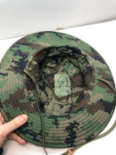 Load image into Gallery viewer, Genuine US Army Digital Jungle Camouflage Boonie Sun Hat Type II - Size 8 - The Militaria Shop