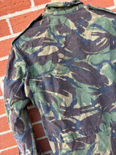 Load image into Gallery viewer, Surplus British Army DPM Smock Combat Size 180/96 - The Militaria Shop