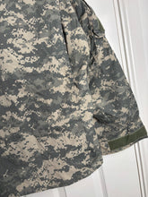 Load image into Gallery viewer, Surplus US Army ACU Combat Uniform Jacket Broken Zip-Medium XShort - The Militaria Shop